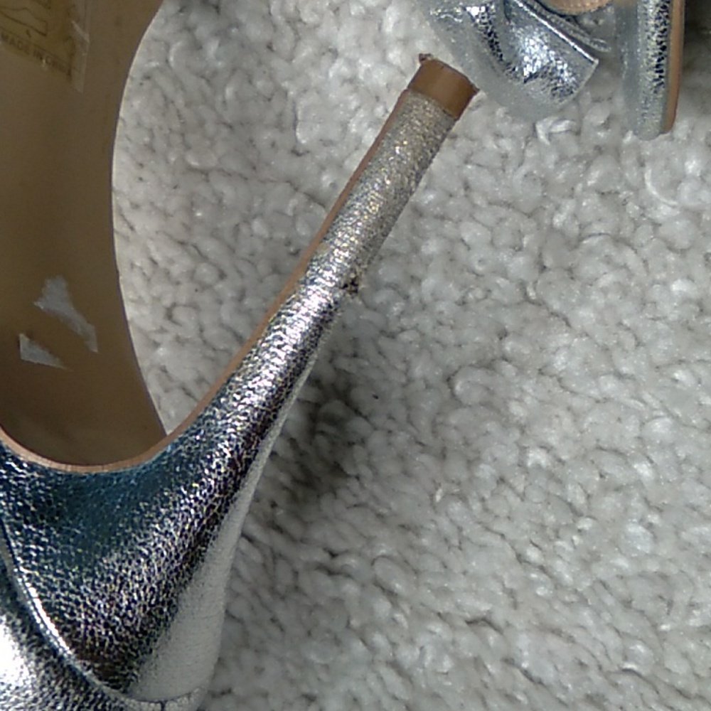 ASOS Mettalic/foil bow heels size 10.5 - Picture 8 of 16